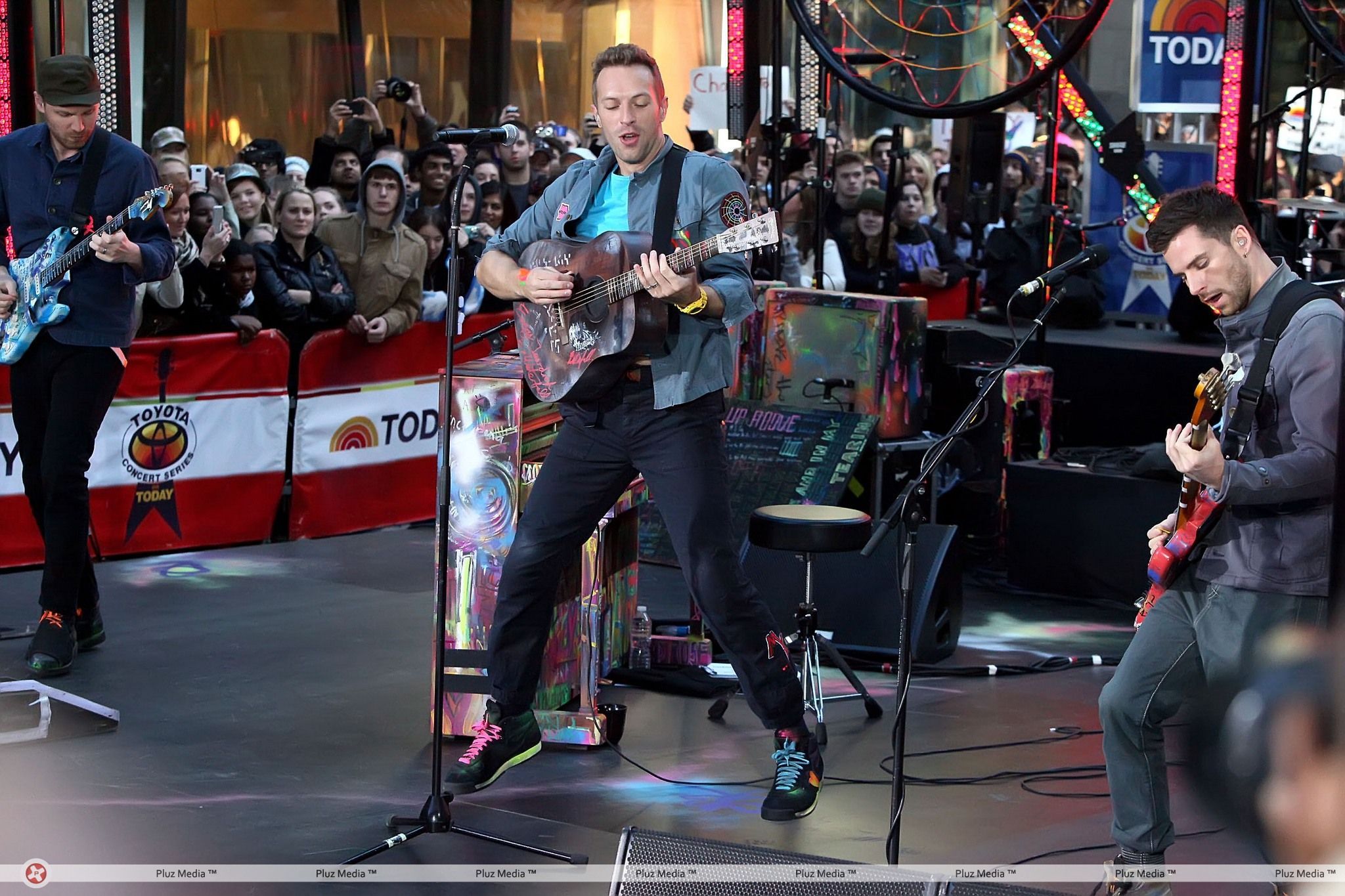Chris Martin performing live on the 'Today' show as part of their Toyota Concert Series | Picture 107169